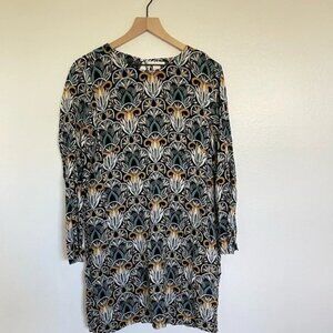 Beautiful print dress